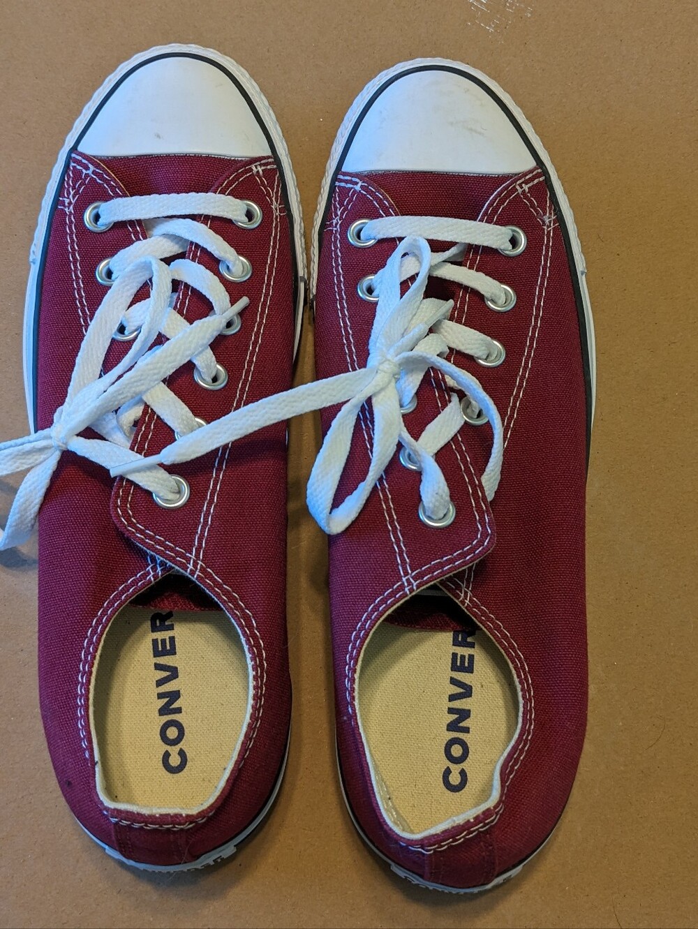 Converse Unisex Low Top Canvas Sneakers - Maroon